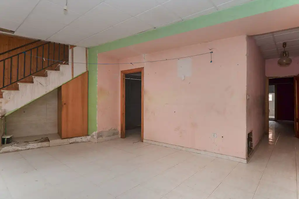 Detached house for sale in Av. Ciudad de Almeria, imagen 2