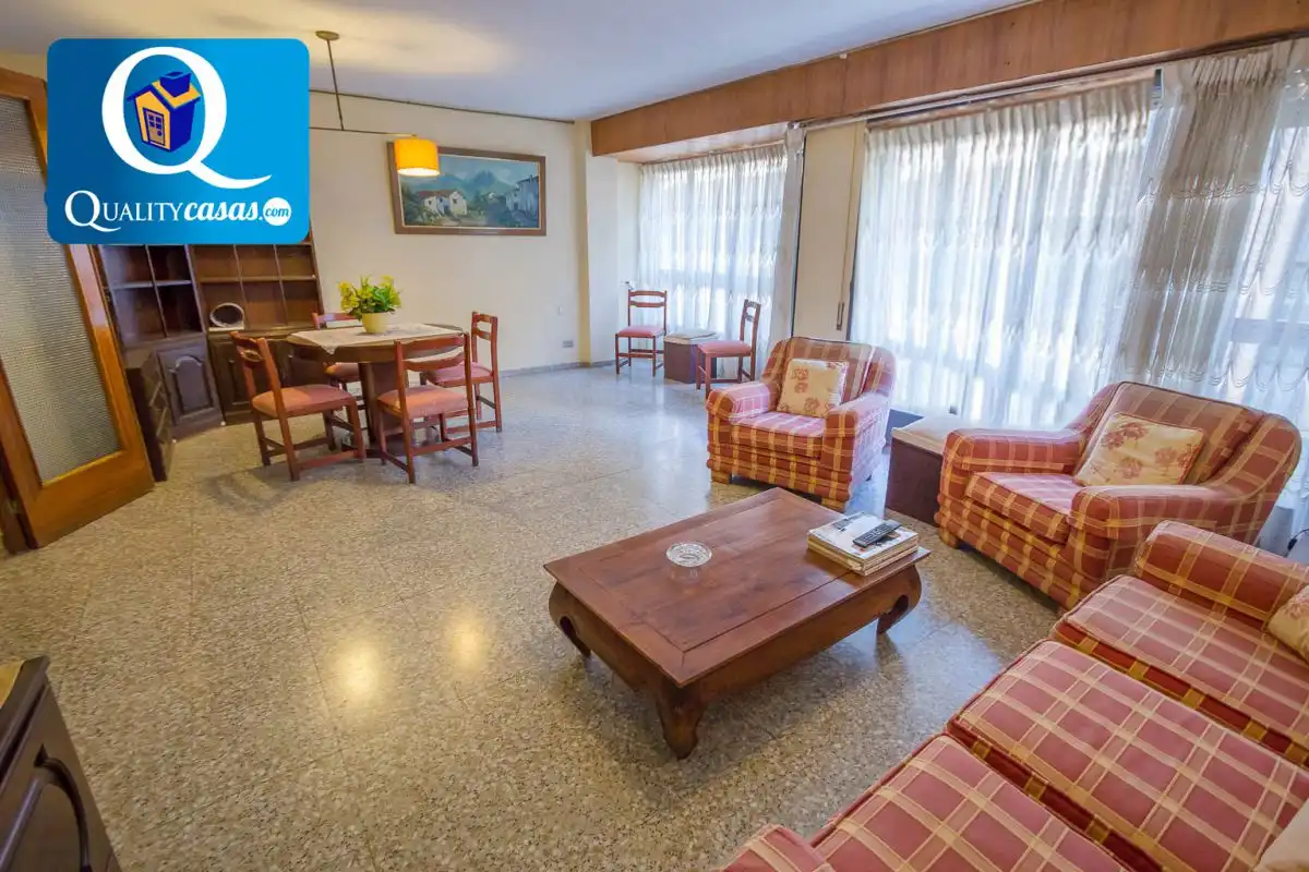 Piso con terraza en venta en Centro, imagen 3