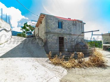 Casa en venda a Sedella
