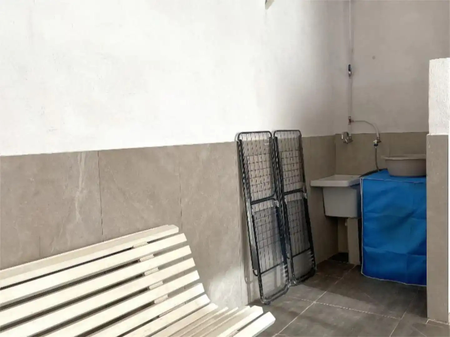 Planta baixa per a compartir en Castellón de la Plana / Castelló de la Plana amb Moblat