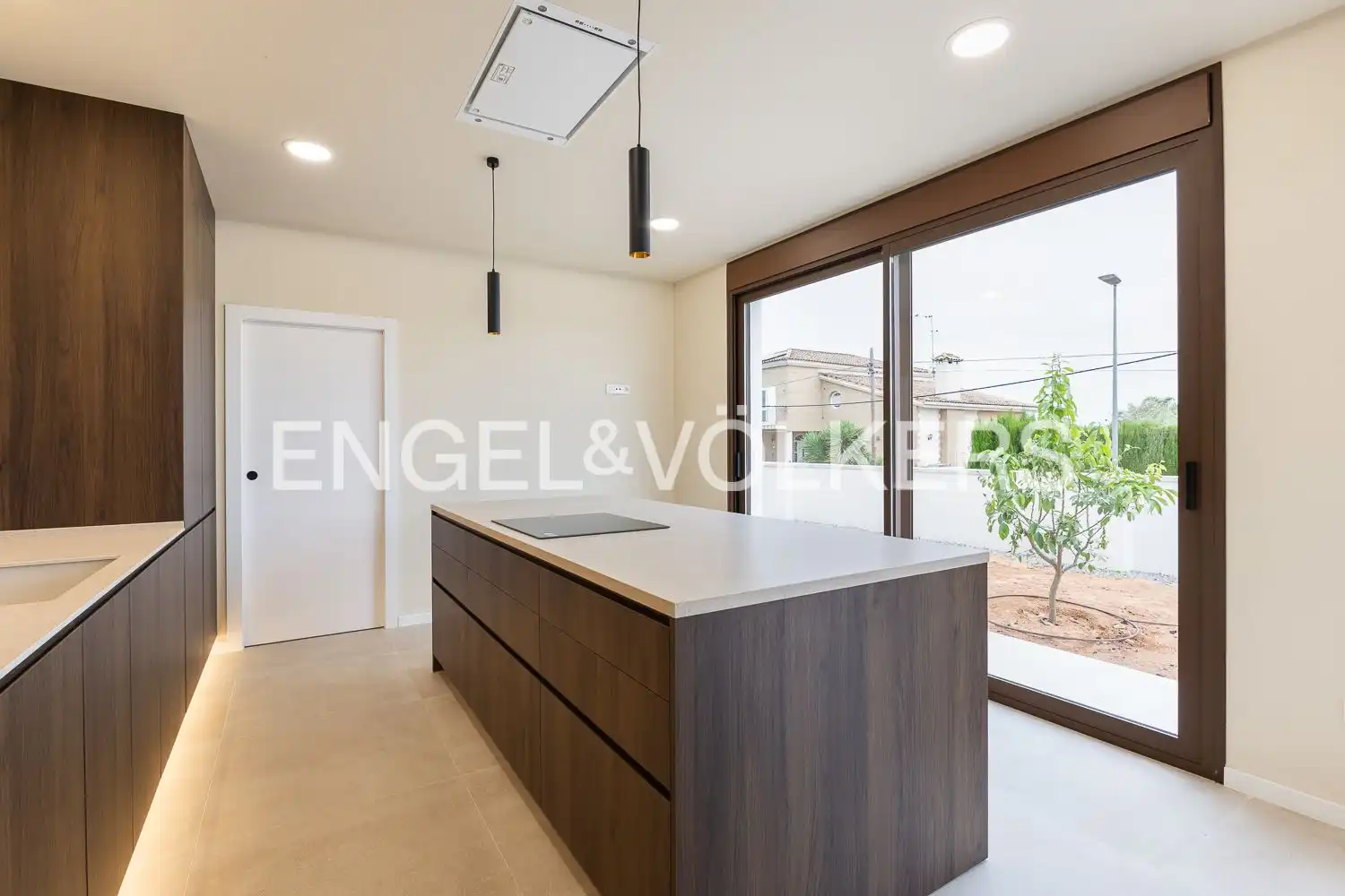 Kitchen of Houses for sale in L'Eliana  with Air Conditioner, Heating and Private garden