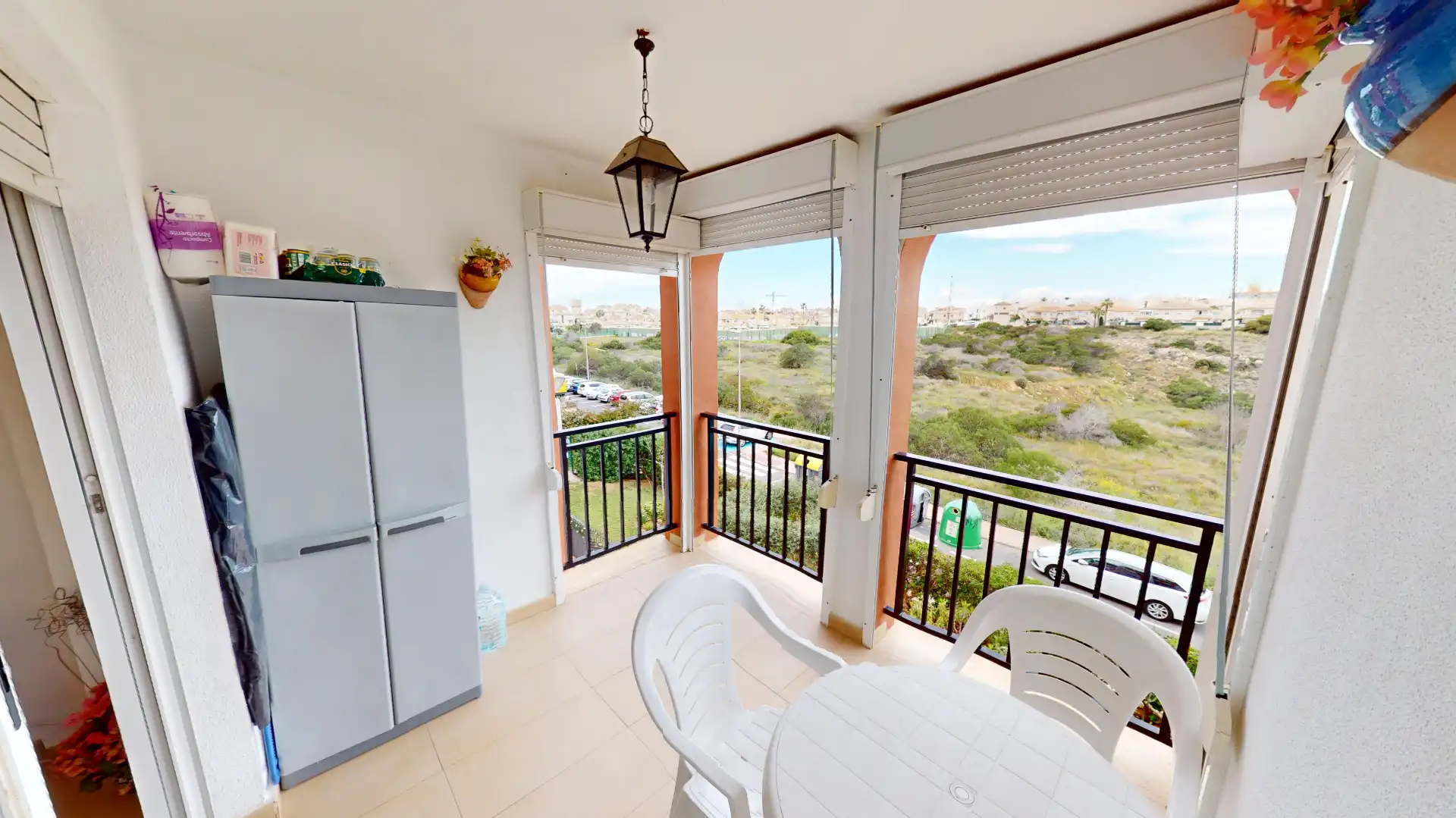 Terraza de Piso en venta en Torrevieja con Terraza, Amueblado y Lavadora