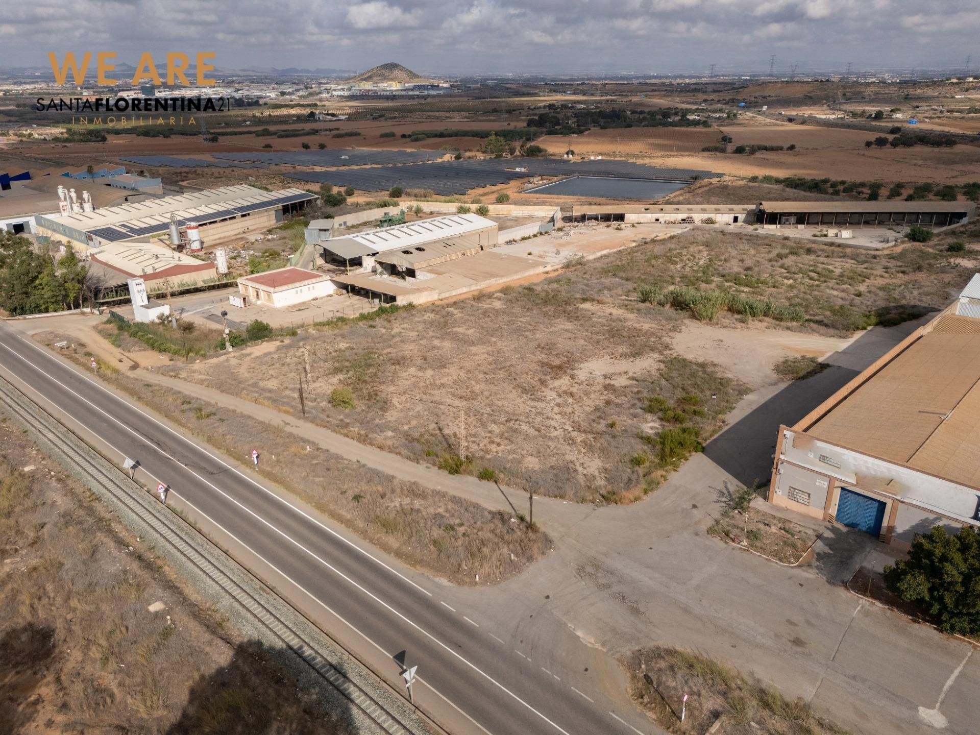 Terreny industrial en venda en Cartagena