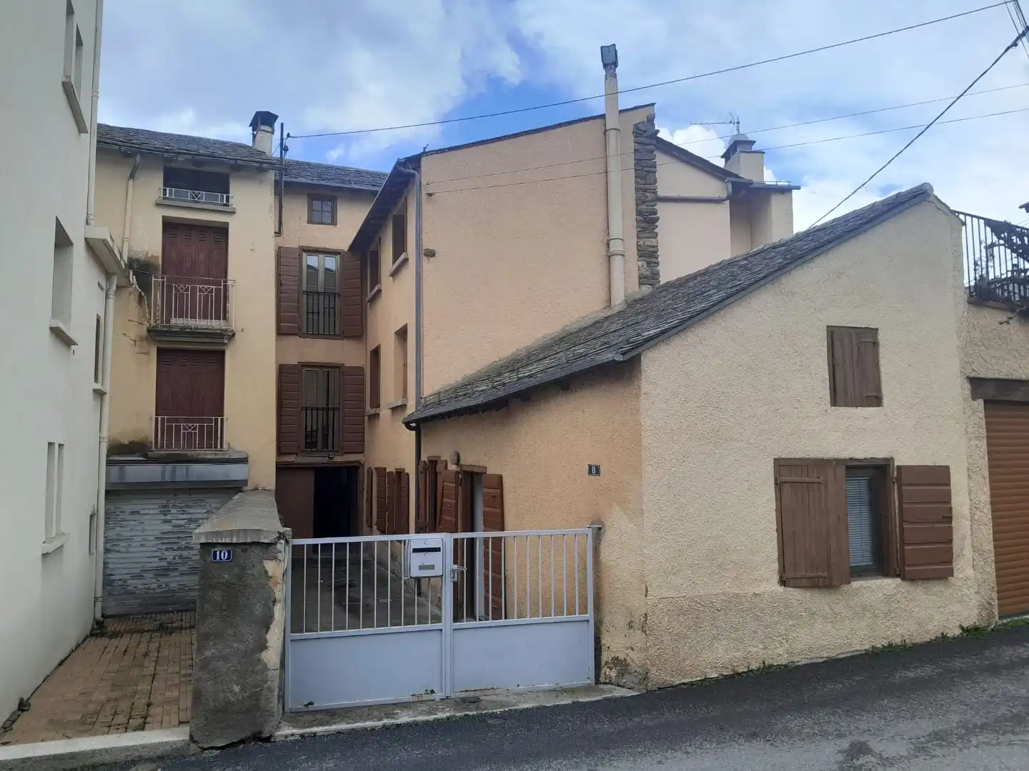 House for sale in Rue Saint Roch 8