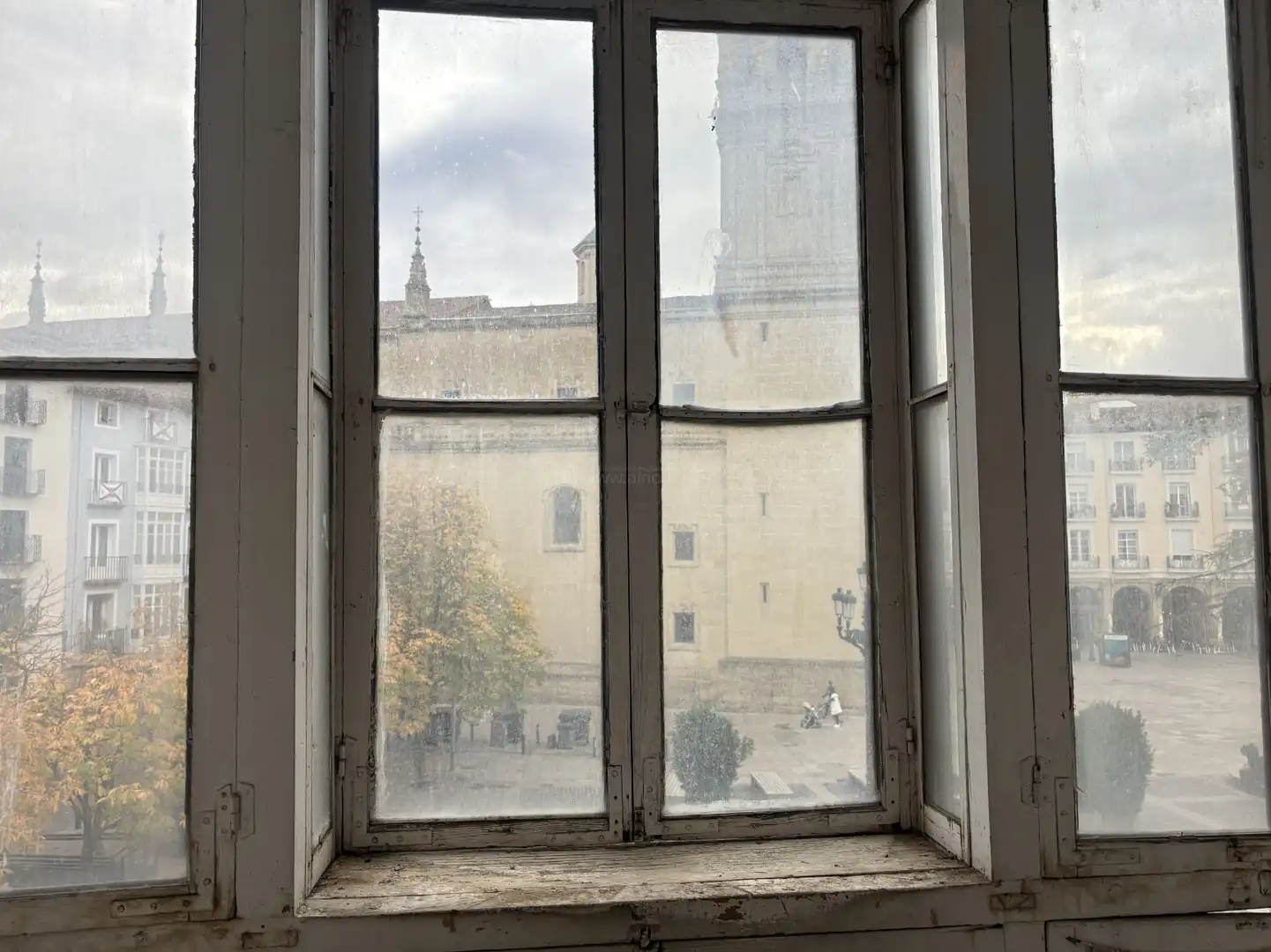 Außenansicht von Wohnung zum Verkauf in  Logroño mit Heizung und Terrasse