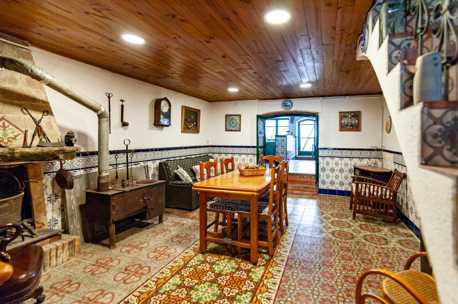 Dining room of Single-family semi-detached for sale in Castellet i la Gornal