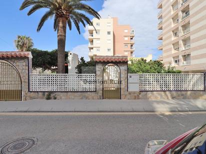 Exterior view of House or chalet for sale in Torrevieja  with Air Conditioner, Private garden and Terrace
