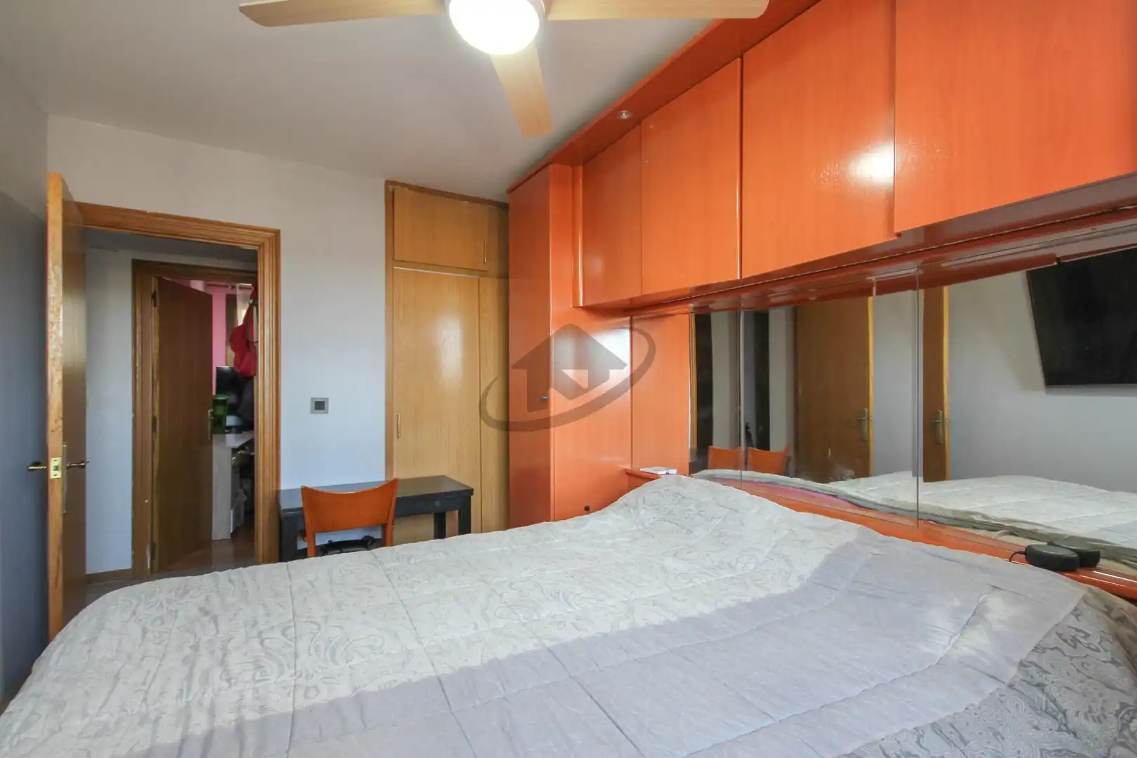 Habitación de Piso en venta en Badia del Vallès con Balcón