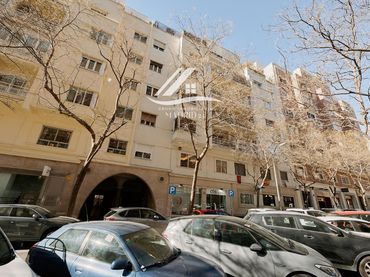 Pis amb ascensor en venda a del General Díaz Porlier