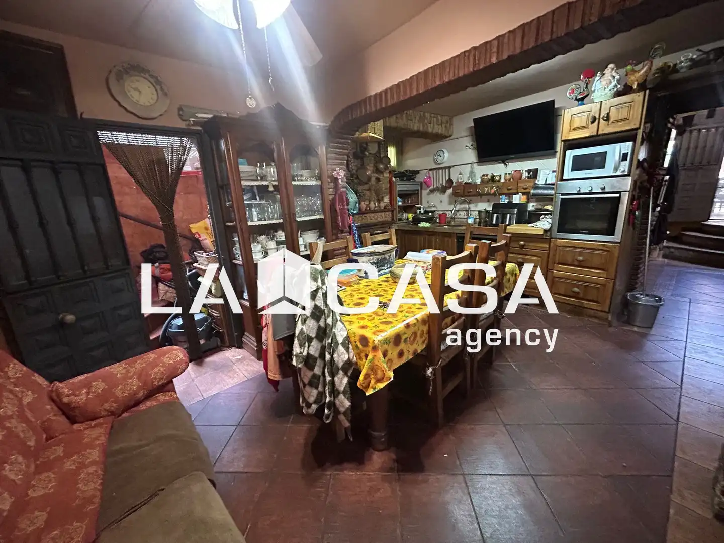 Casa adosada en venda en Algeciras amb Terrassa i Balcó