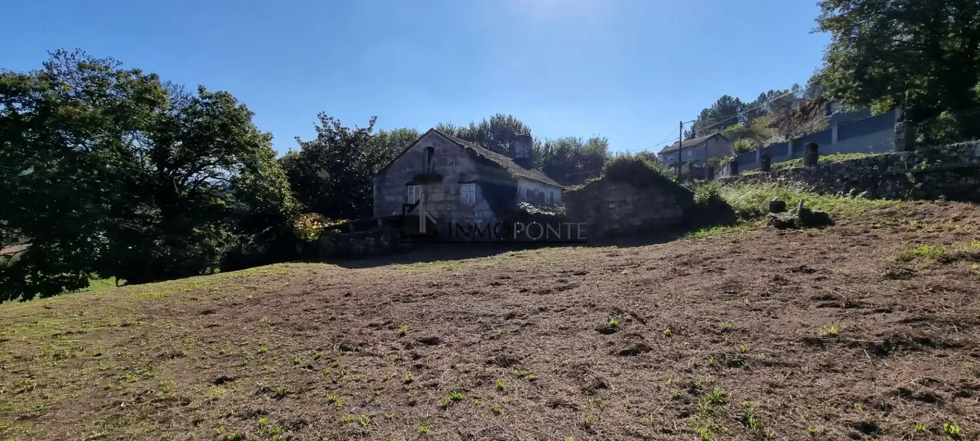 Casa o xalet en venda en Pontevedra Capital  amb Jardí privat