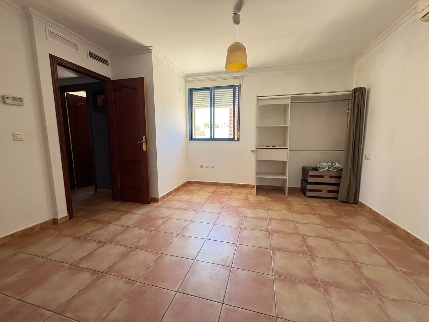 Habitación de Casa adosada en venta en Aljaraque con Terraza