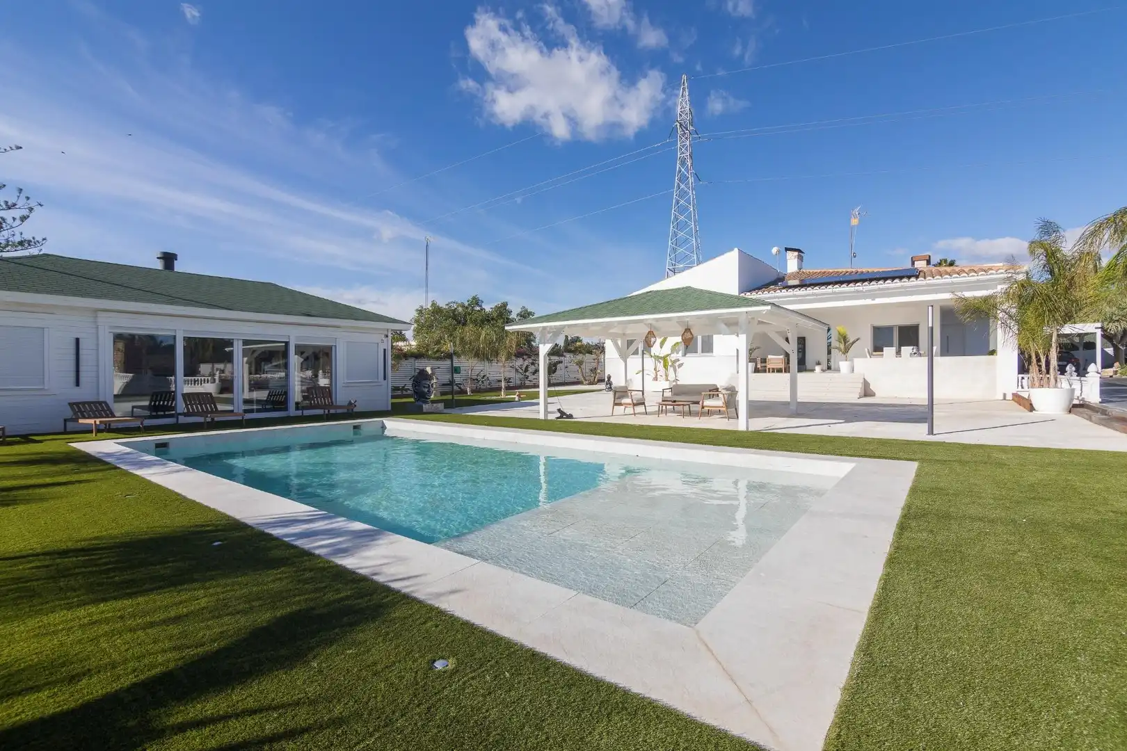Swimming pool of Houses for sale in Elche / Elx  with Air Conditioner, Private garden and Terrace