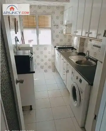 Cocina de Piso de alquiler en Sevilla con Aire acondicionado, Calefacción y Amueblado