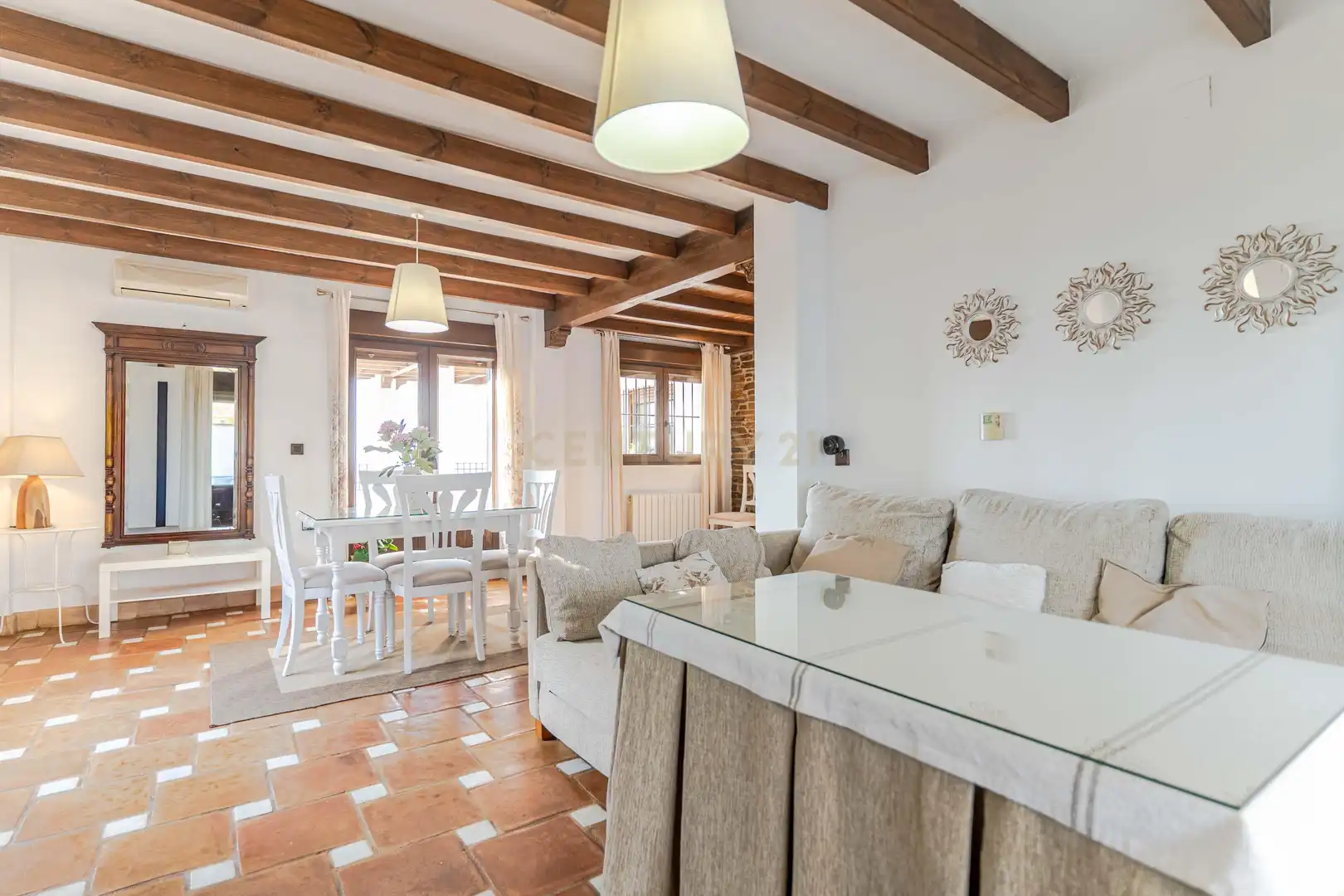 Sala de estar de Casa o chalet en venta en La Zubia con Aire acondicionado, Jardín privado y Trastero