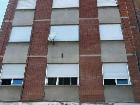 Vista exterior de Piso de alquiler en Bembibre con Terraza y Balcón