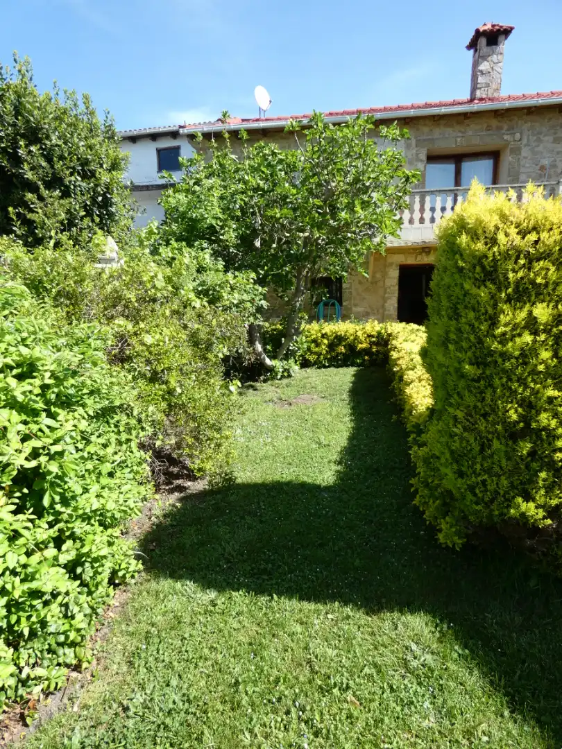 Garten von Haus oder Chalet zum Verkauf in Villarcayo de Merindad de Castilla la Vieja mit Heizung, Privatgarten und Möbliert