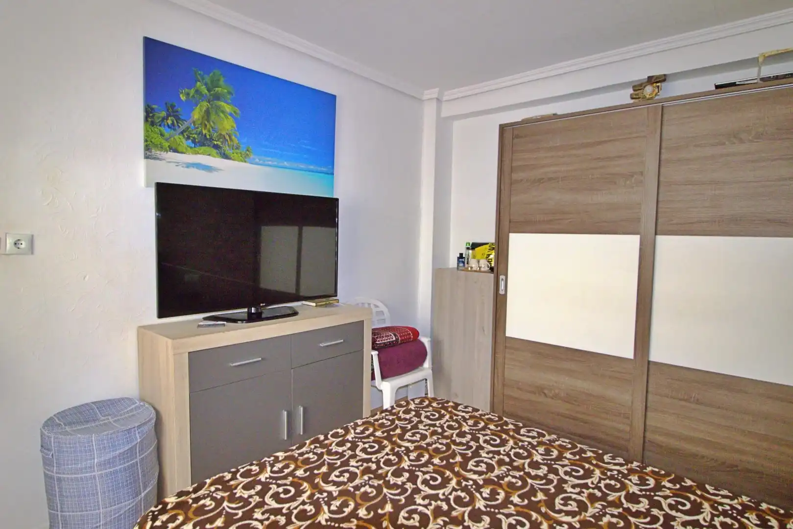 Habitación de Piso en venta en Elche / Elx con Aire acondicionado, Amueblado y Balcón
