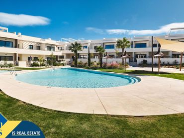 Bungalow avec piscine à vendre à Playa del Acequión, Náufragos y Rocío del Mar