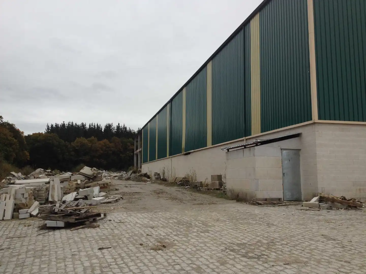 Vista exterior de Terreny industrial en venda en Begonte