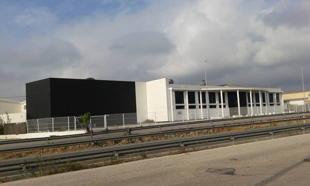 Nave industrial en Venta en Polígono Carretera de Ulldecona