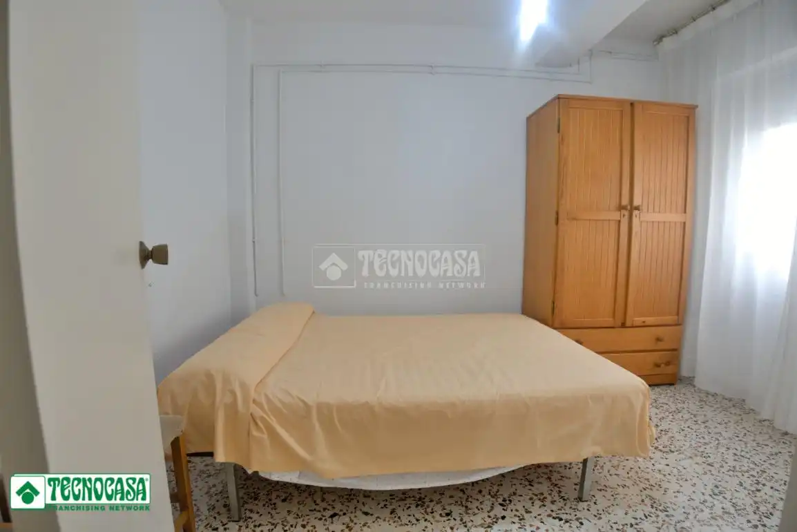 Habitación de Piso en venta en El Ejido con Balcón