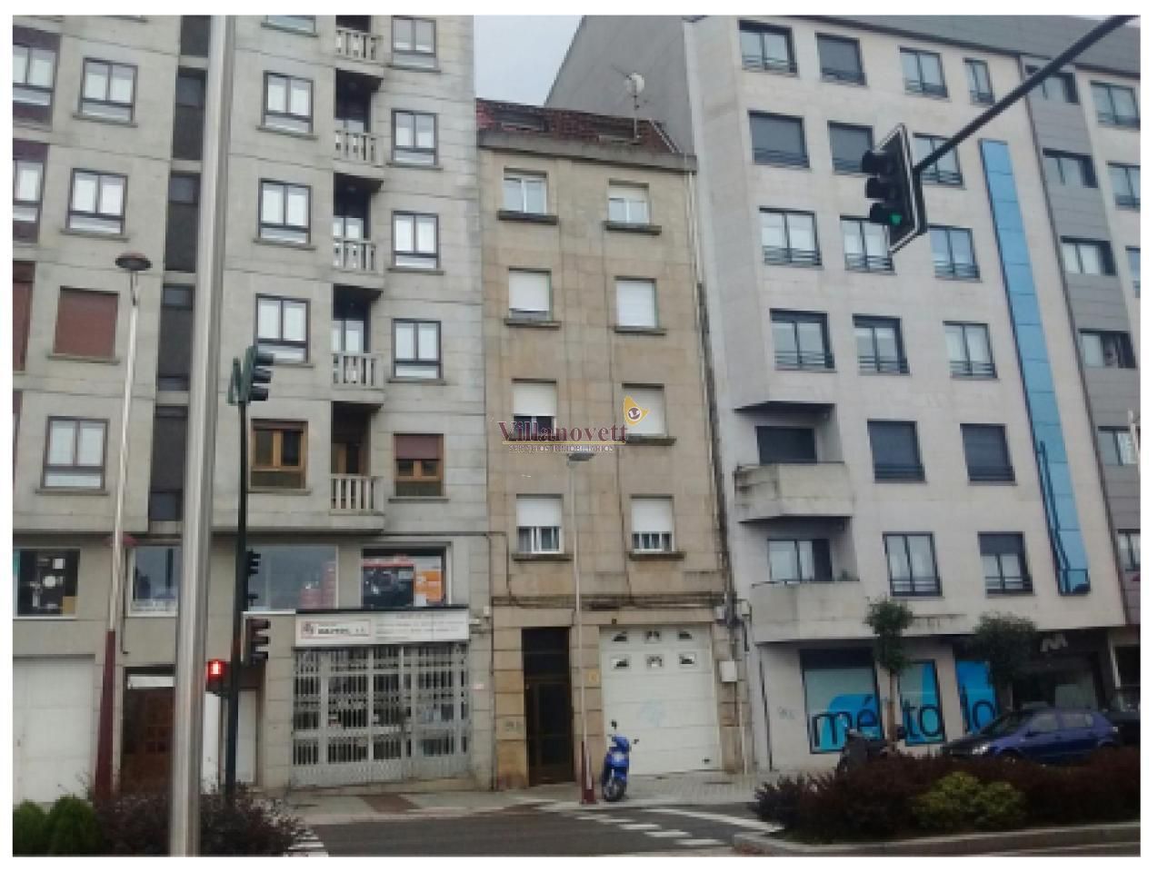 Vista exterior de Pis en venda en Vigo 