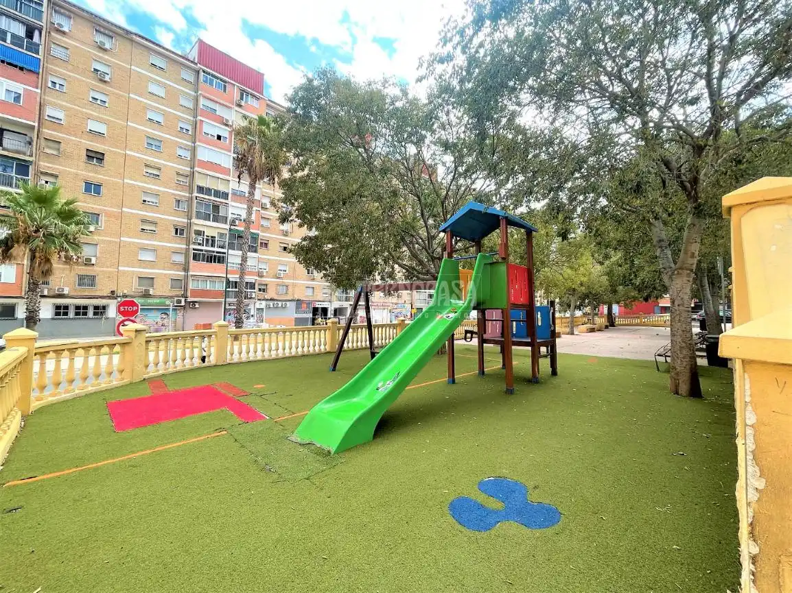 Piso en venta en Dos Hermanas - Nuevo San Andrés