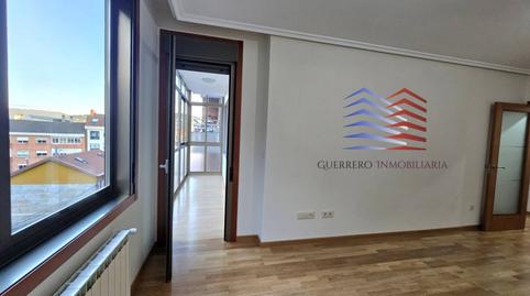 Foto 4 de Piso de alquiler en Calle del Río Limia, Ventiun, Ourense Capital