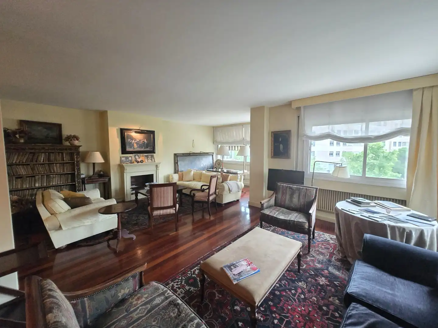 Sala de estar de Piso en venta en Barcelona con Aire acondicionado, Calefacción y Parquet