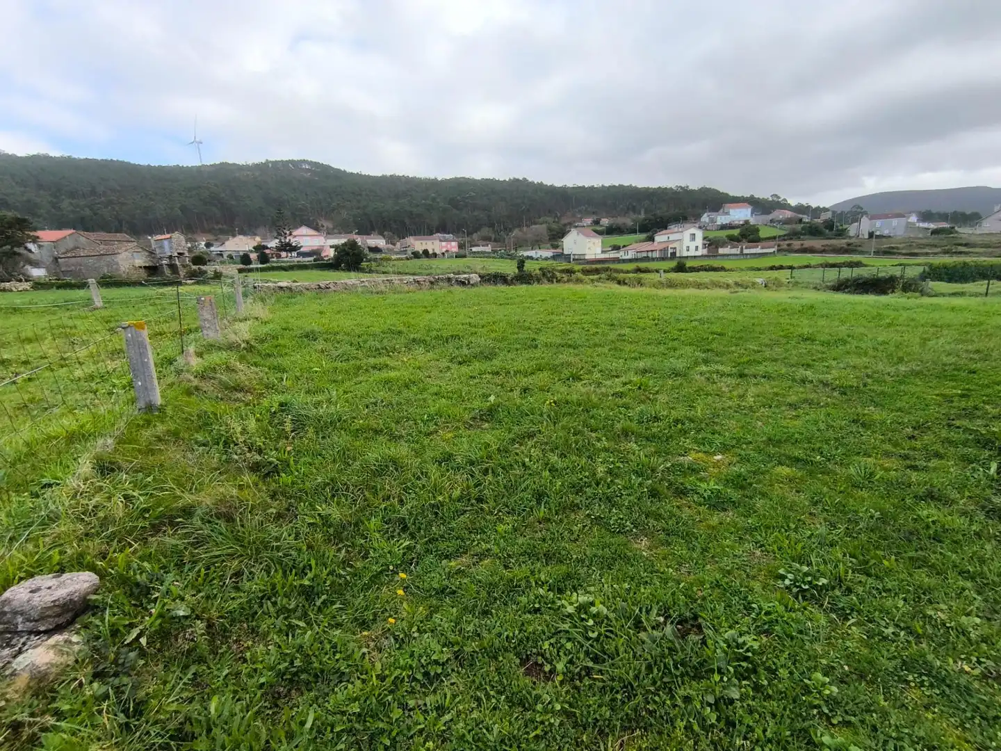 Houses for sale in Laxe