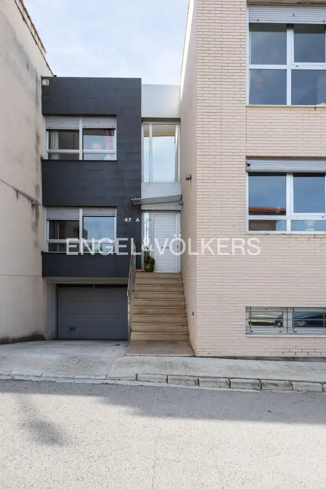 Vista exterior de Casa o chalet en venta en Benissanó con Aire acondicionado, Calefacción y Jardín privado