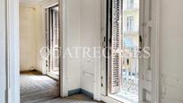 Bedroom of Flat for sale in  Barcelona Capital  with Terrace, Balcony and Alarm