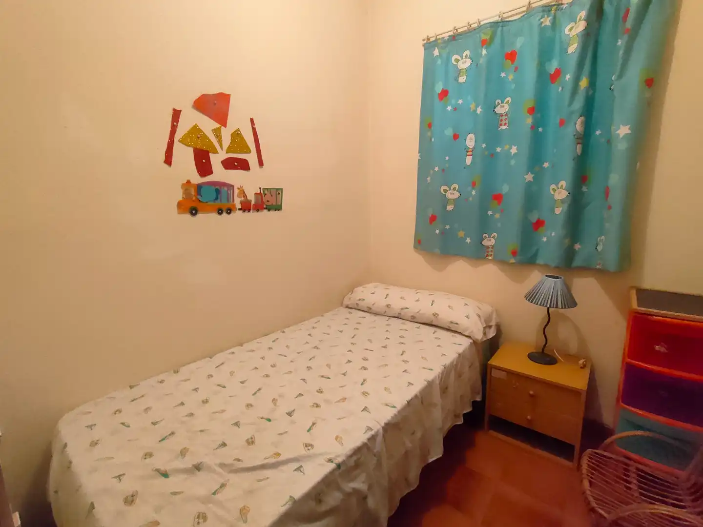 Bedroom of Houses for sale in Godelleta  with Air Conditioner, Private garden and Terrace