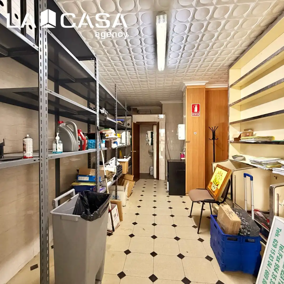 Business premises for sale in Macarena, imagen 4