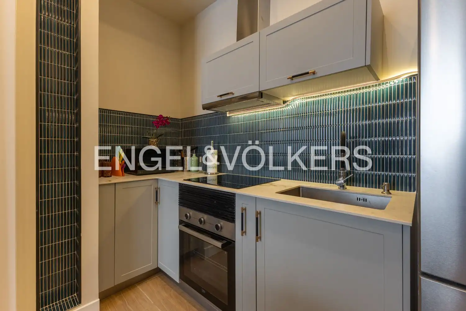 Kitchen of Flat for rent in Camins al Grau