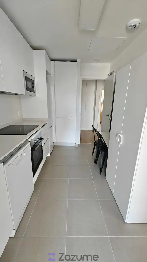 Kitchen of Flat for rent in Sevilla  with Air Conditioner, Private garden and Parquet flooring
