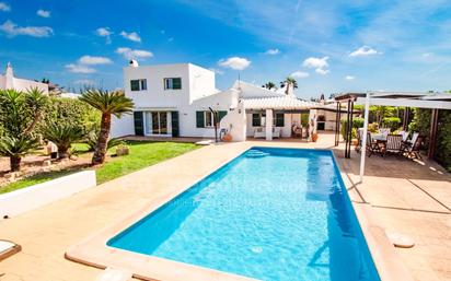 Exterior view of House or chalet for sale in Sant Lluís  with Air Conditioner, Private garden and Terrace