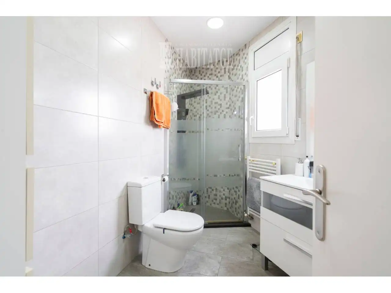 Baño de Casa o chalet en venta en Torelló con Aire acondicionado, Calefacción y Jardín privado