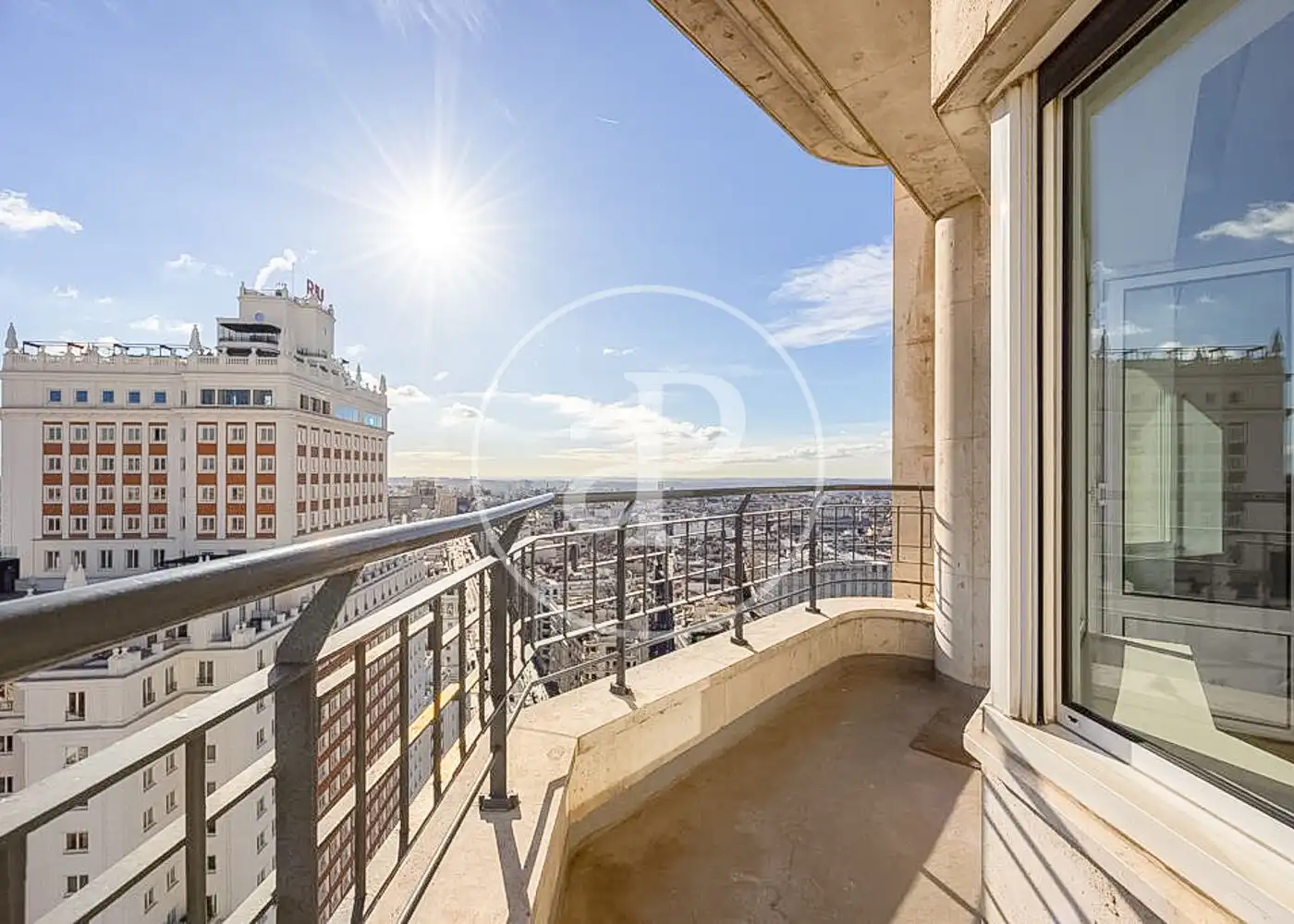 Exterior view of Flat for rent in Madrid  with Air Conditioner, Heating and Terrace