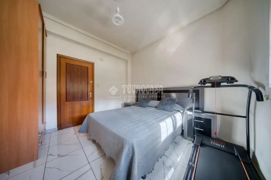 Bedroom of Flat for sale in Valladolid
