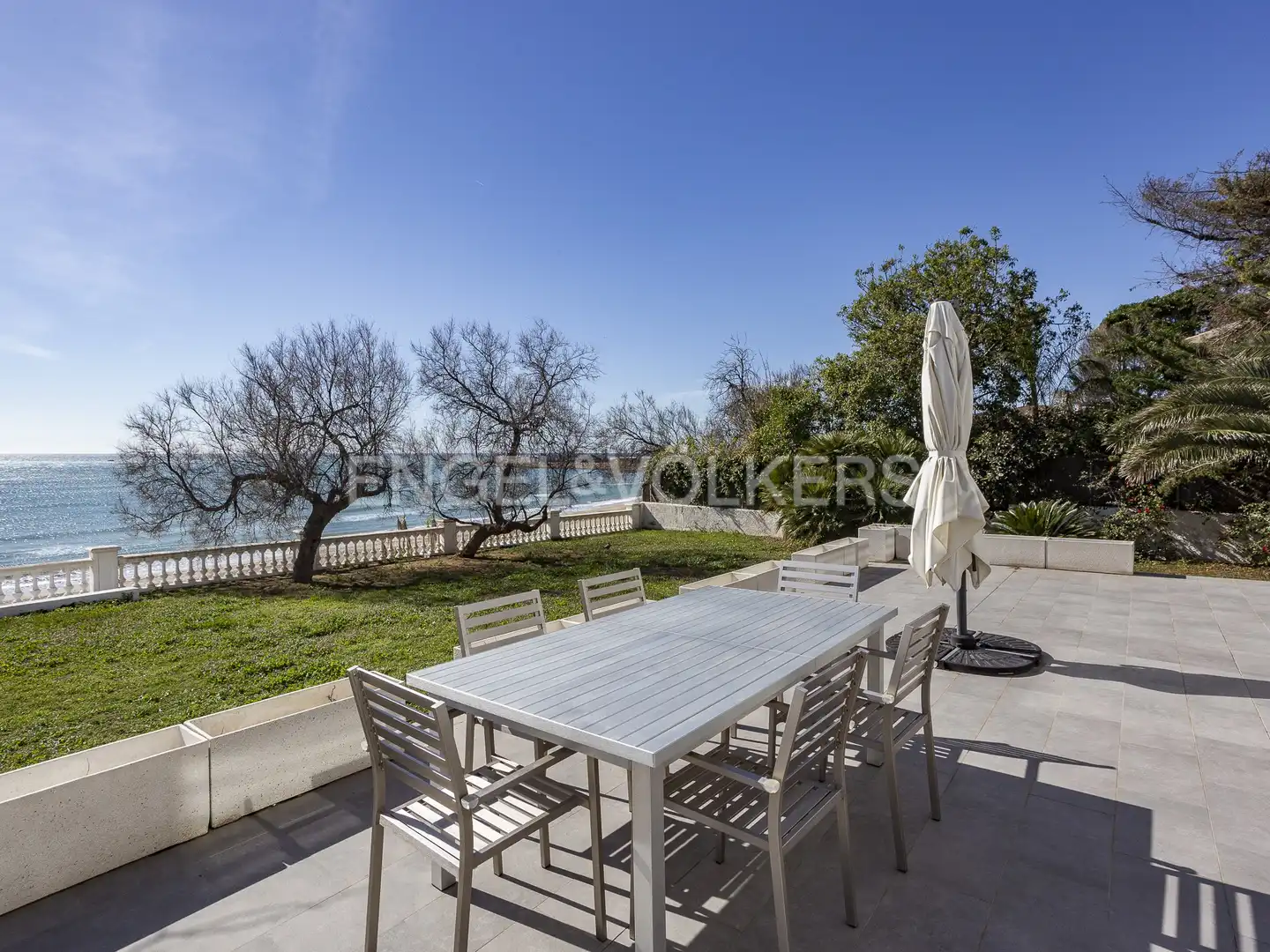 Terrace of Houses for rent in Vilanova i la Geltrú  with Air Conditioner, Heating and Private garden