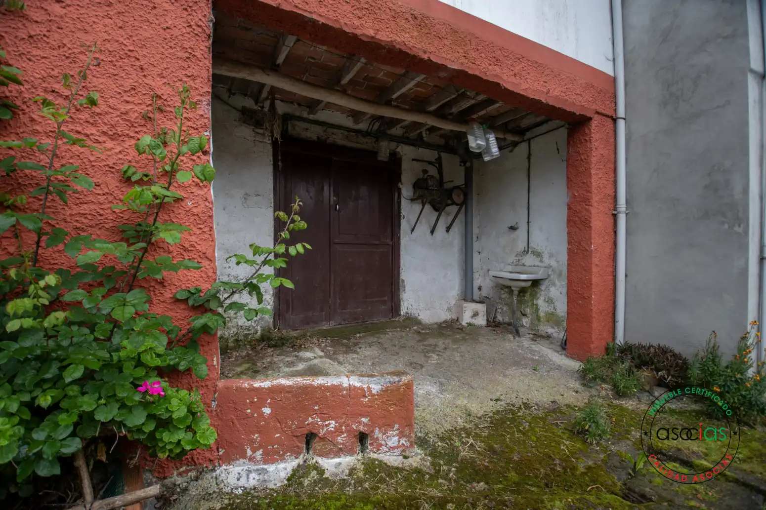 Vista exterior de Casa adosada en venda en Villaviciosa amb Calefacció