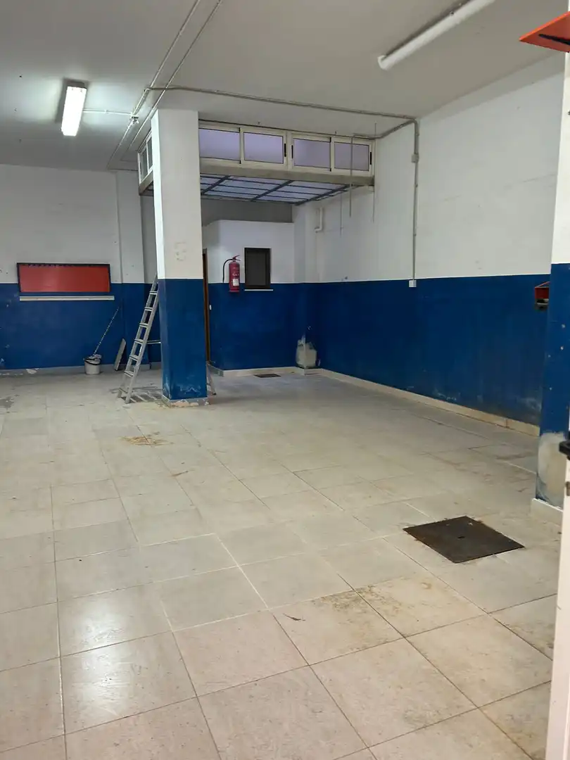 Local de alquiler en Sueca ciudad