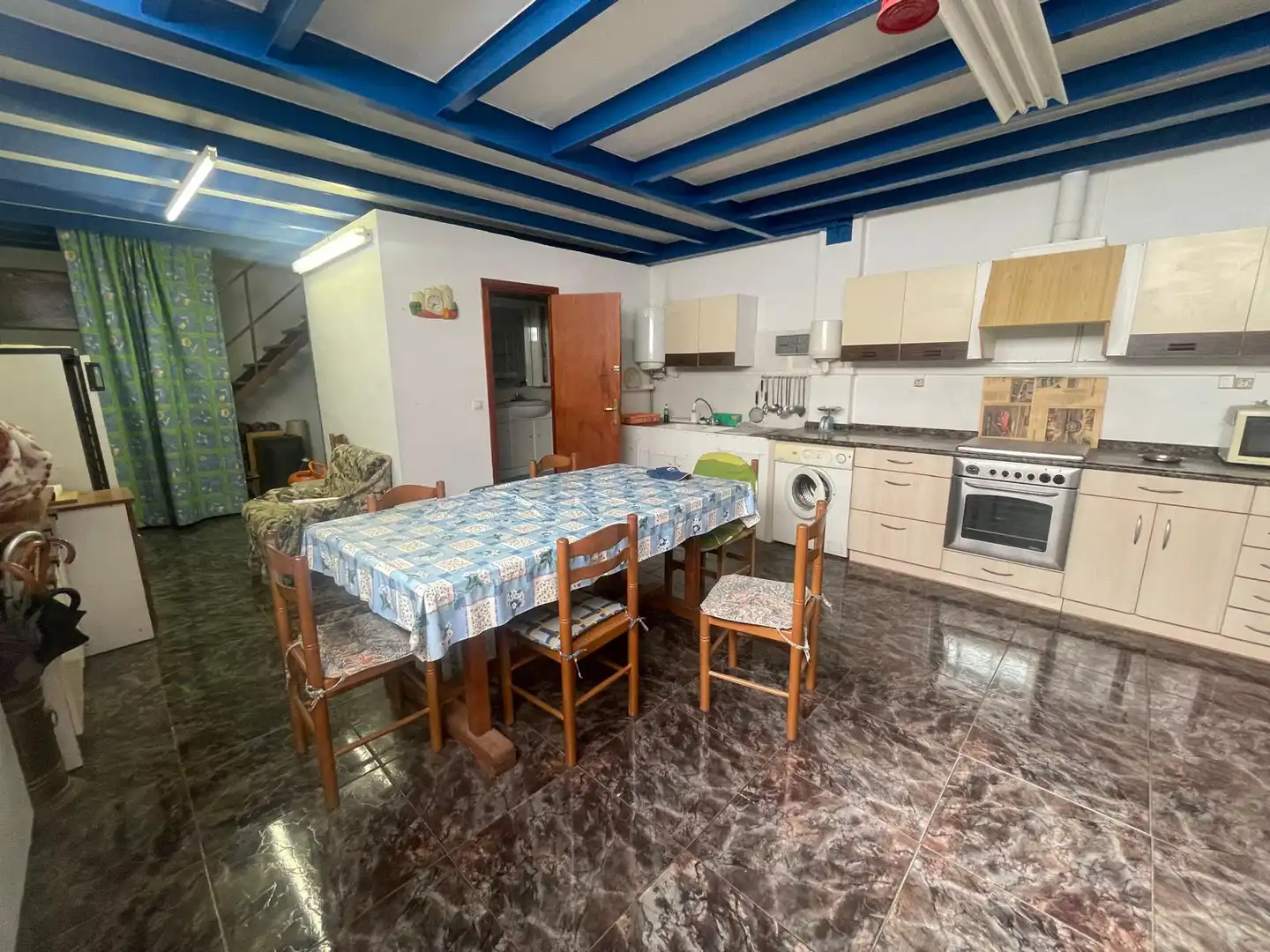 Cuina de Local en venda en Calahorra amb Moblat