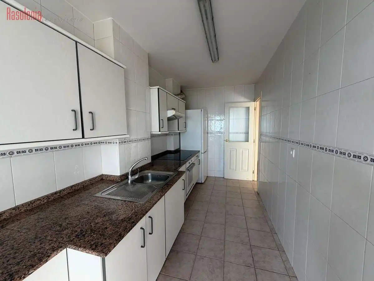 Apartament amb ascensor en venda a Miguel González Garcés 69, imagen 11