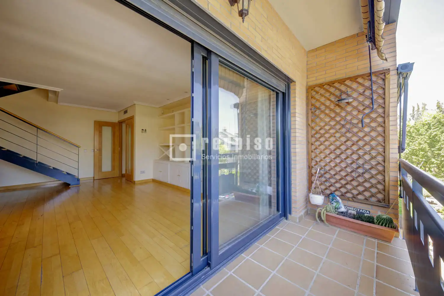 Garden of Duplexes for sale in Pozuelo de Alarcón  with Air Conditioner, Heating and Private garden