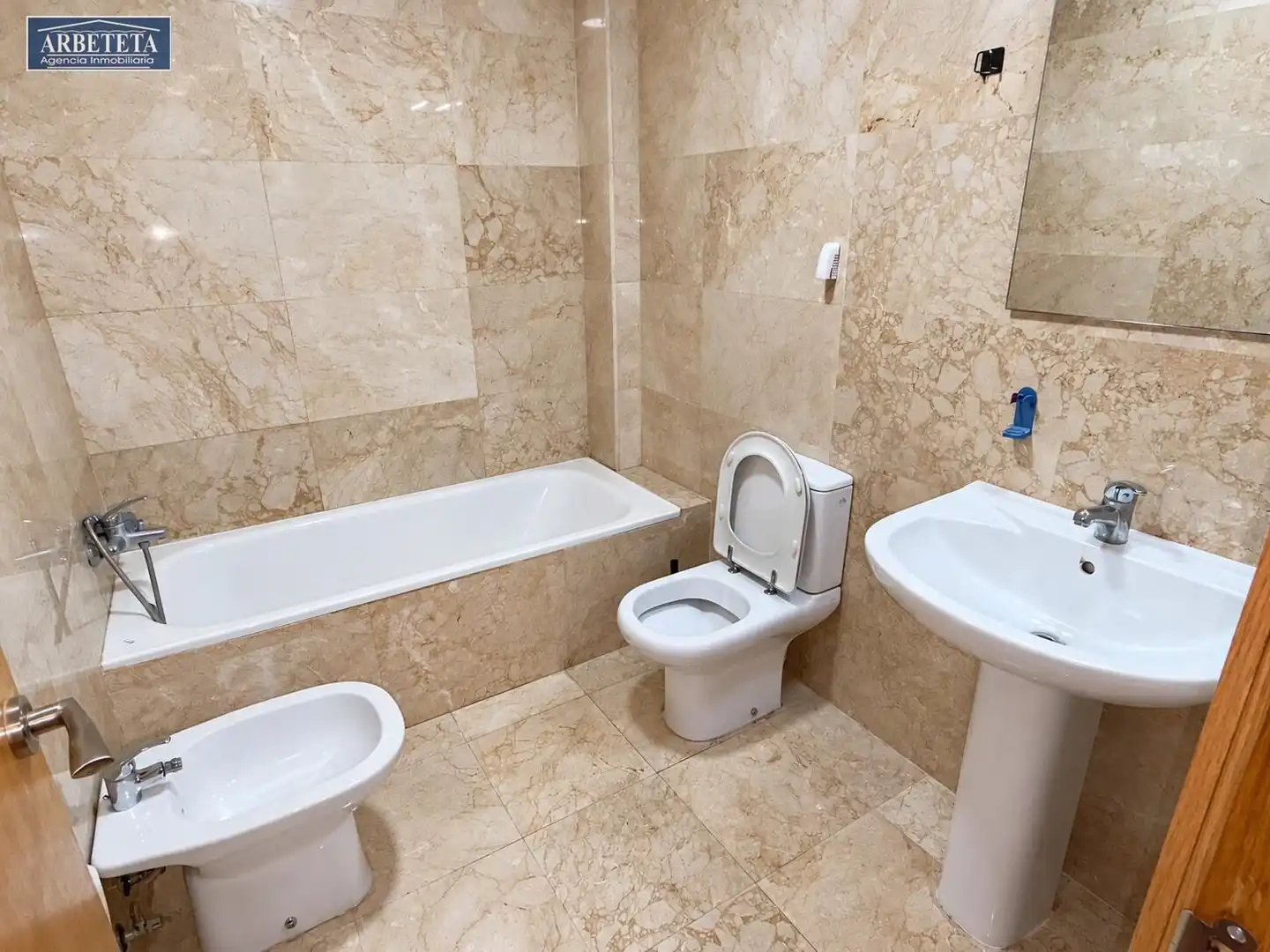 Baño de Apartamento en venta en Trijueque, Guadalajara