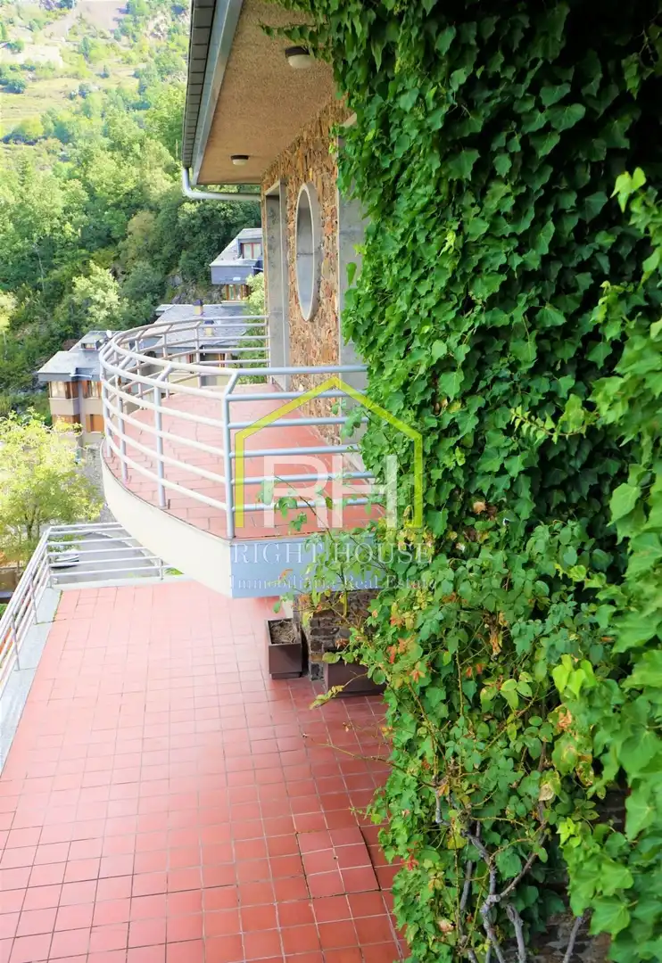 Terrace of Houses for sale in Escaldes – Engordany  with Heating, Private garden and Parquet flooring