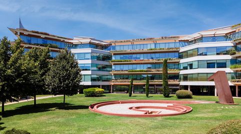 Foto 2 de Oficina de alquiler en Avenida de L'alcalde Barnils, Volpelleres, Sant Cugat del Vallès